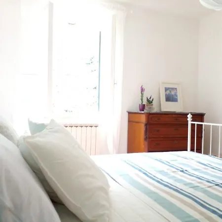 Apartment Casa Adri. Comoda, Accessibile, Luminosa. Vernazza